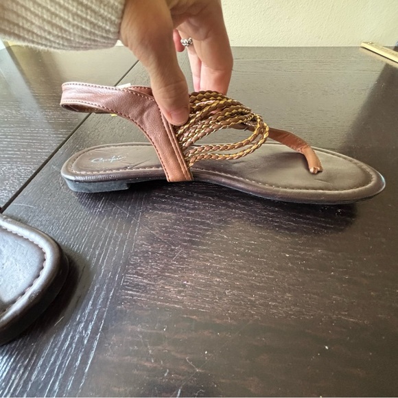 Curfew women’s 10 Roman brow leather strappy sandal thong - Picture 6 of 9